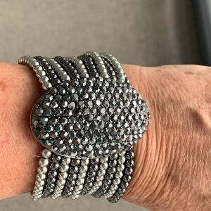 EUC reversible silver charcoal beaded bracelet featuring charcoal crystal disk.